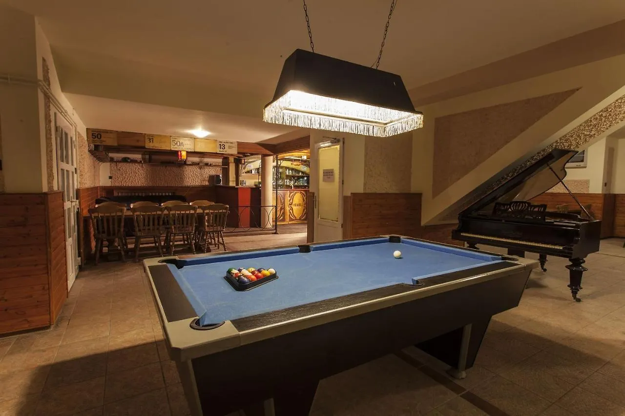 St. Peter'S Villa With Swimming Pool Budapest