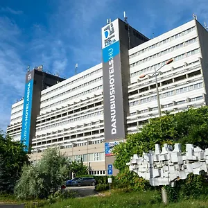 Danubius Arena Hotel