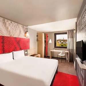 Ibis Castle Hill Hotel