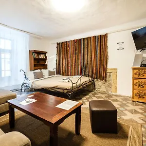 Gul Baba Saray Апартаменты