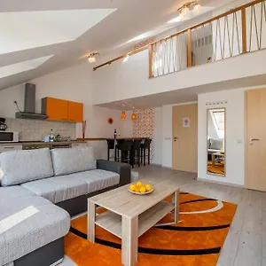 Daire Center, Budapeşte