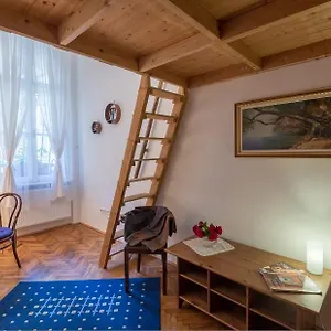 Rustic Elegance Апартаменты